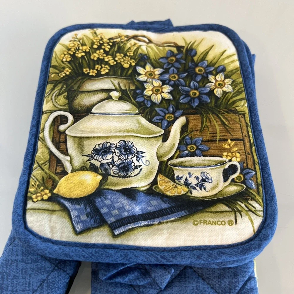 Kitchen Pot Holder  Oven Mitt‎ Set Vintage Franco Teapot